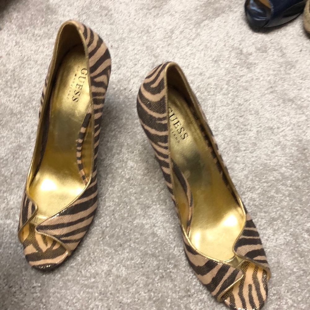 Guess size 8